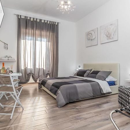 Scirocco Rooms Civitavecchia Exteriér fotografie