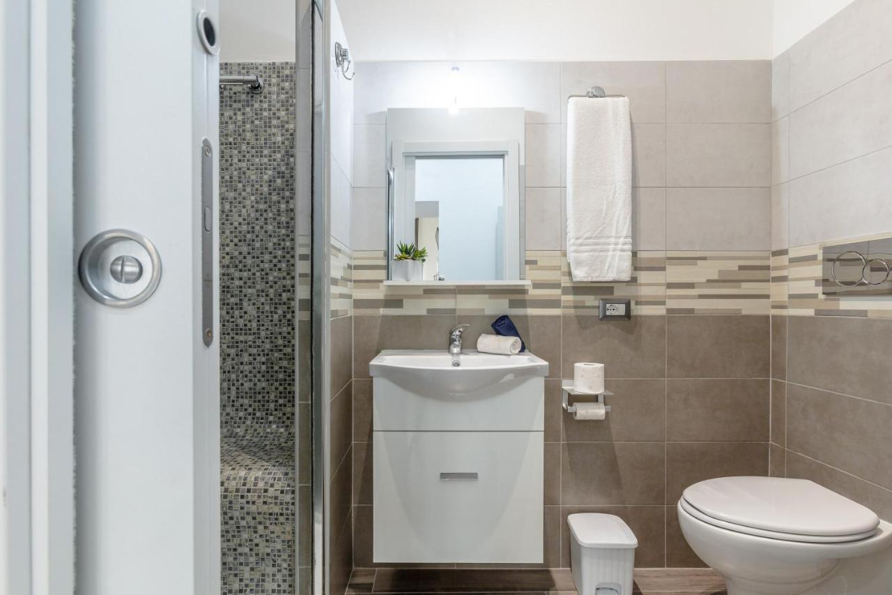 Scirocco Rooms Civitavecchia Exteriér fotografie