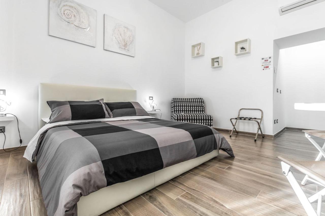 Scirocco Rooms Civitavecchia Exteriér fotografie