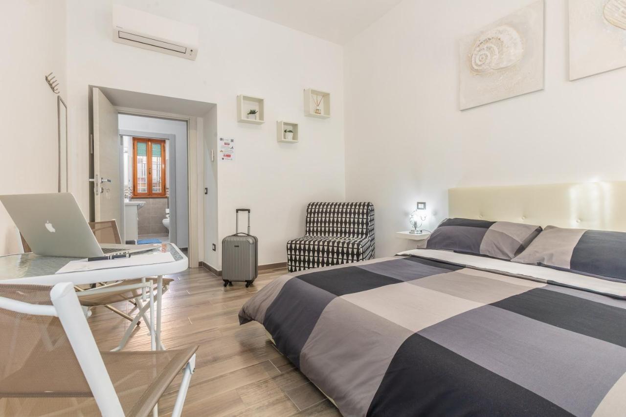 Scirocco Rooms Civitavecchia Exteriér fotografie
